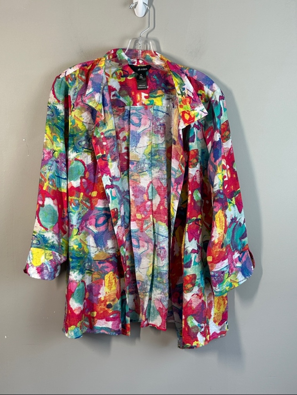 Ali Miles Abstract Colorful Print Button Down Top Size M - Picture 3 of 16